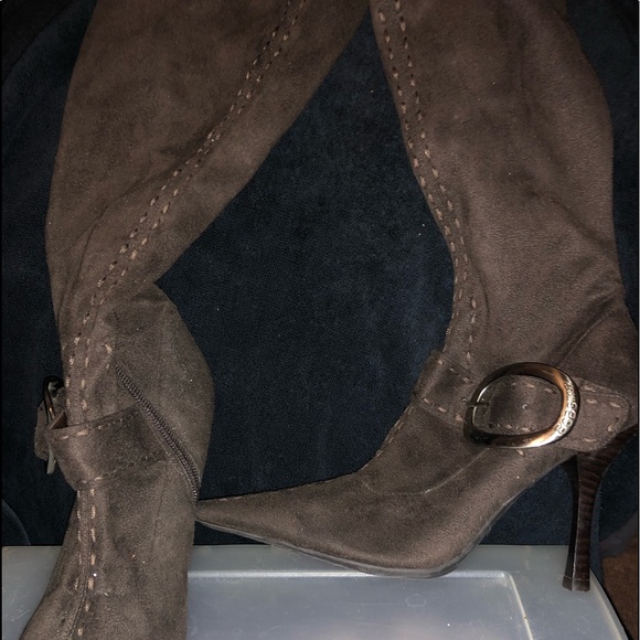 BCBG stiletto heel Boots - Picture 1 of 4
